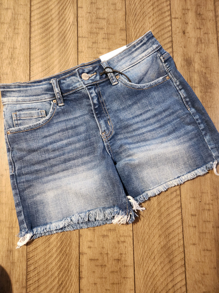 Mid rise frayed hem denim shorts