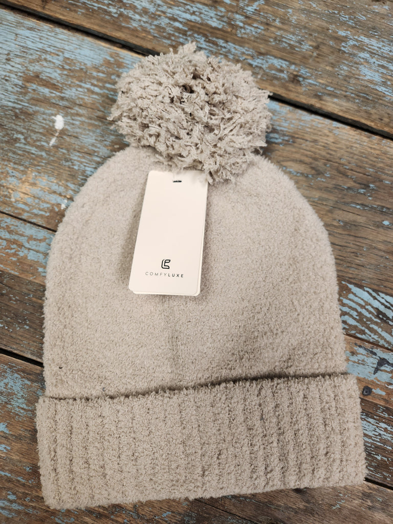 Cozy Solid Pom Pom Beanie (5 colors)