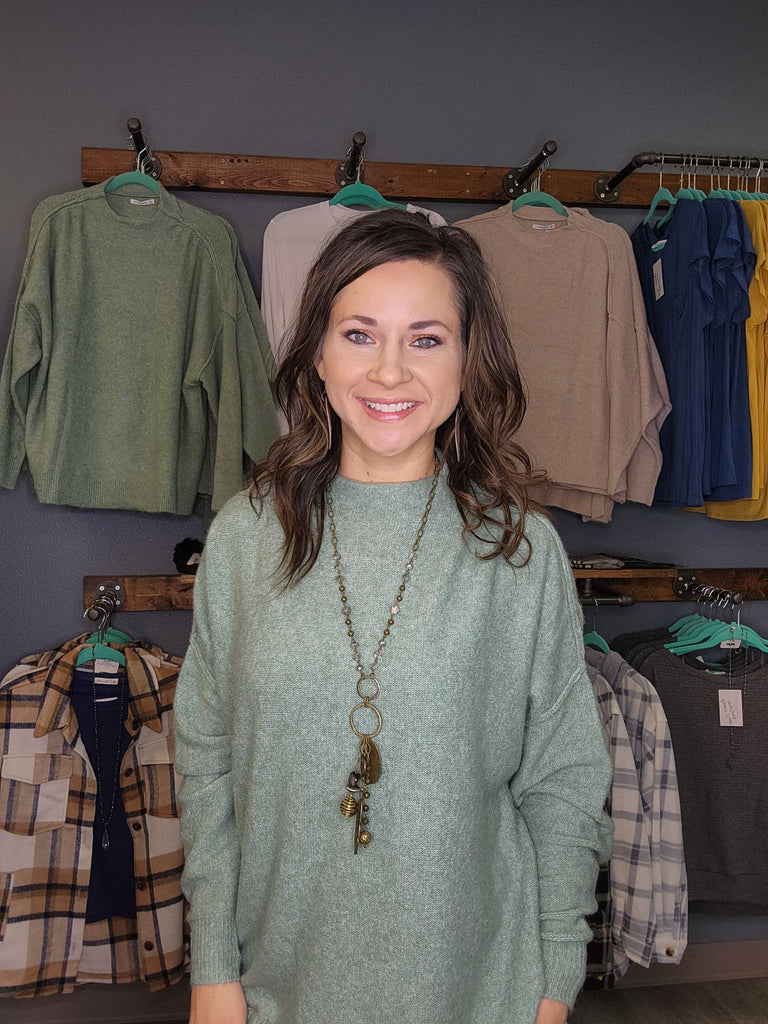 Reverse Seamed Pullover Sweater (2 colors)