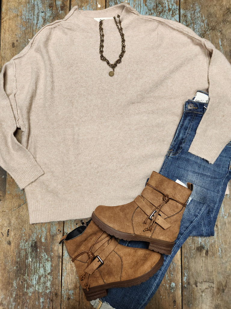 Reverse Seamed Pullover Sweater (2 colors)