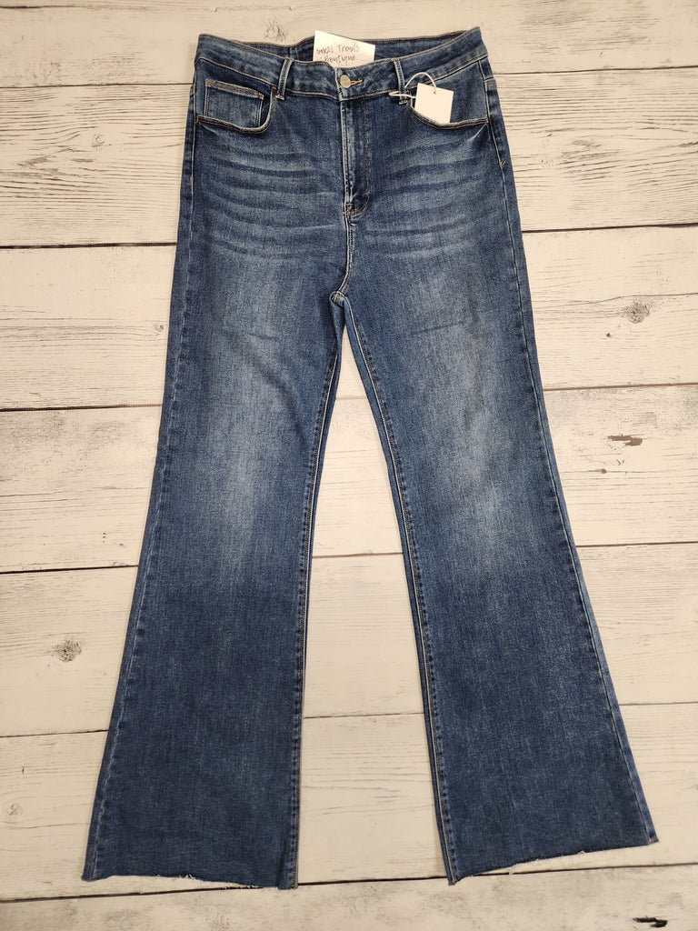 Curvy Risen High Rise Flare Raw Cut Hem Jeans