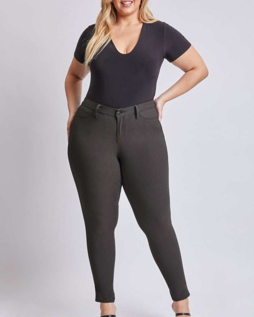 Curvy Hyperstretch Colored Skinny Jean (2 Colors)