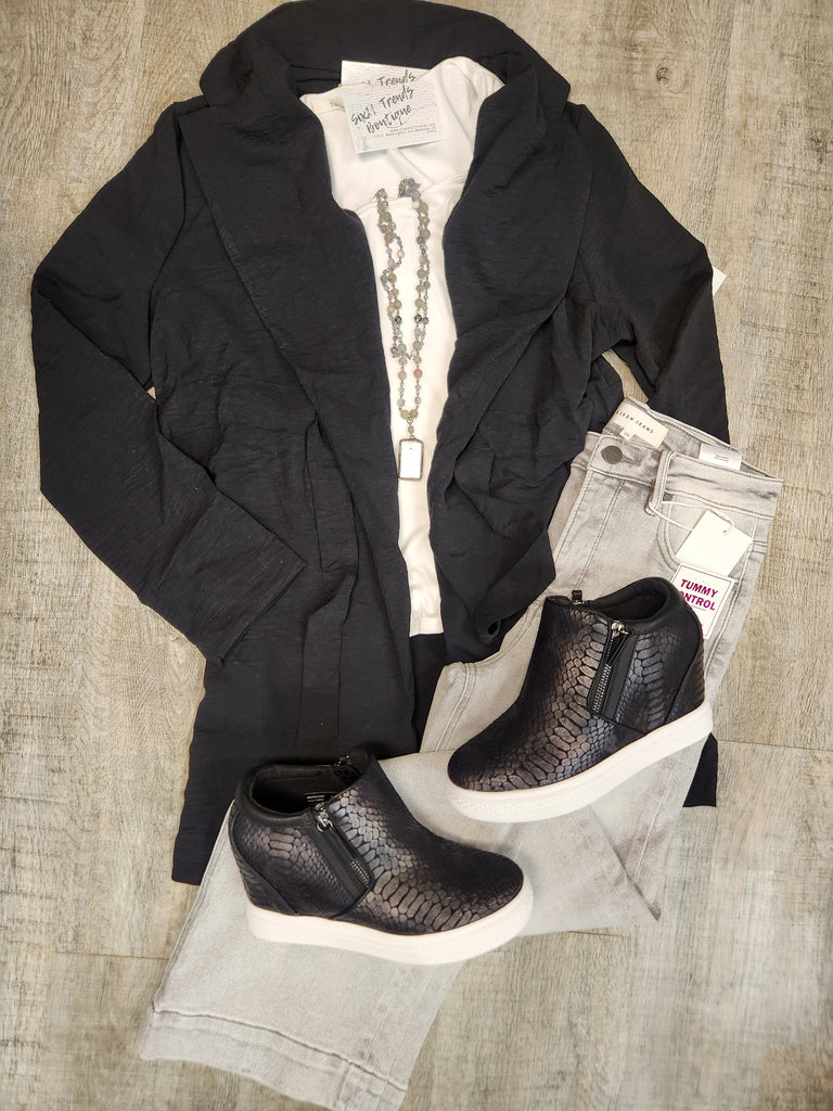 Black Lightweight Airflow Blazer