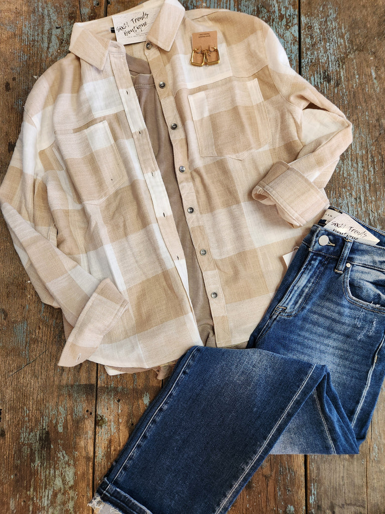 Button Down Long Sleeve Flannel Shirt (2 colors)