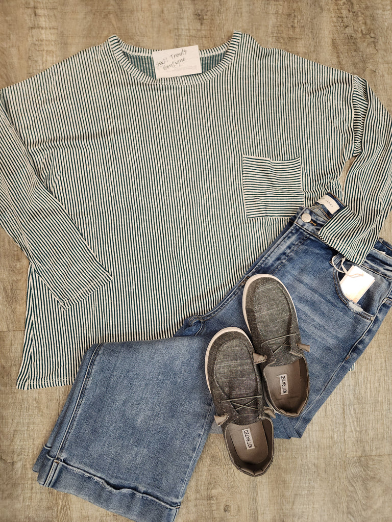 CURVY Striped Zenana Long Sleeve (2 colors)