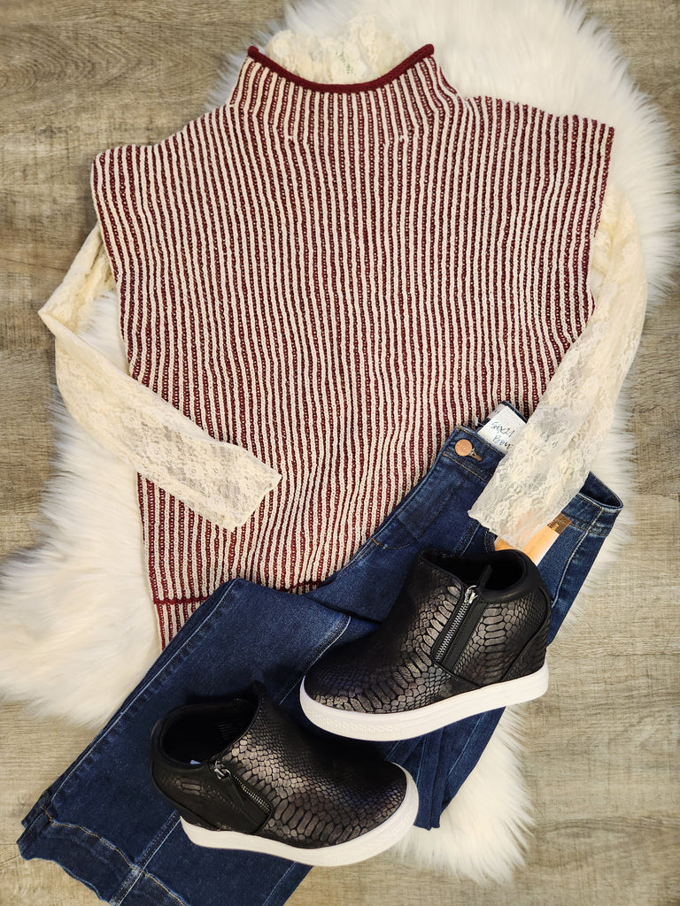 Burgundy Two Tone Ribbed Knit Sweater