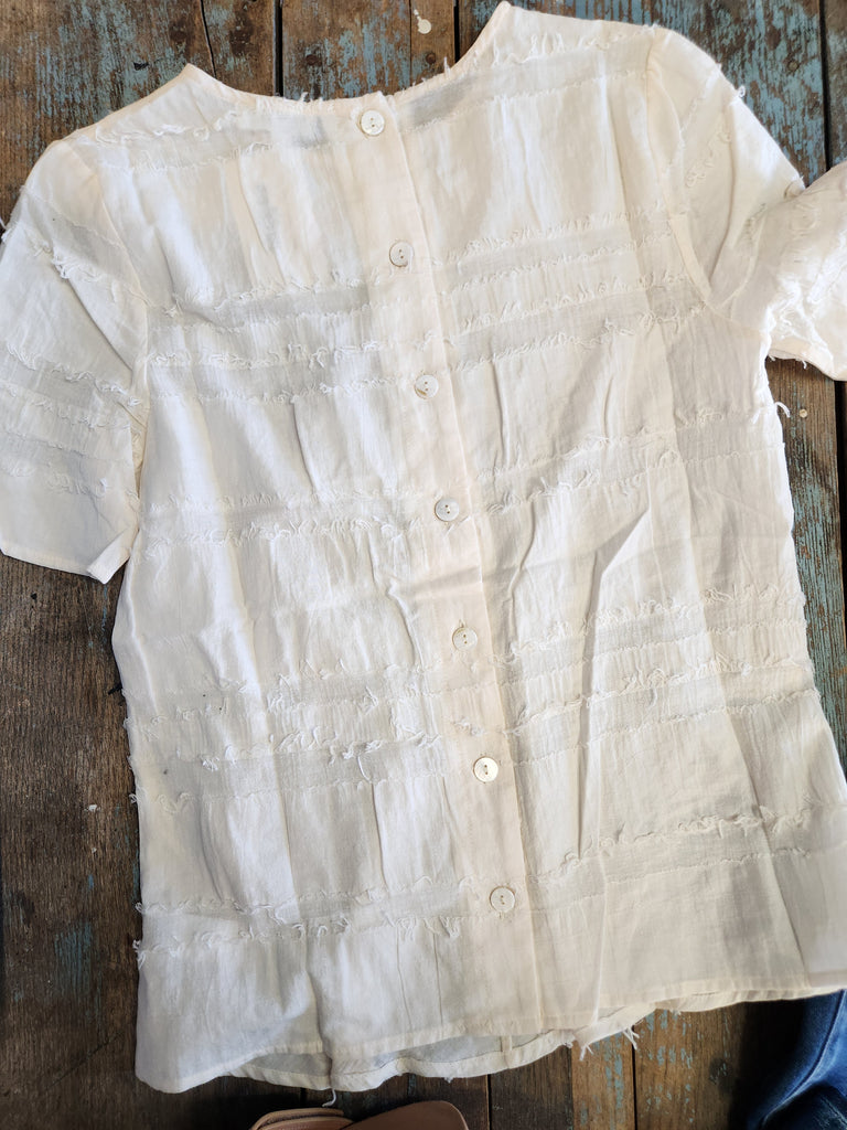 Ivory Chevron Top w/ Button Opening