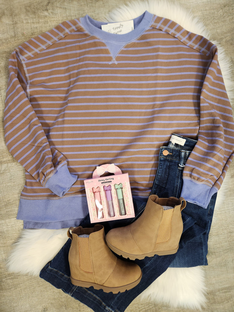 Mocha/Lavender Comfy Casual Knit
