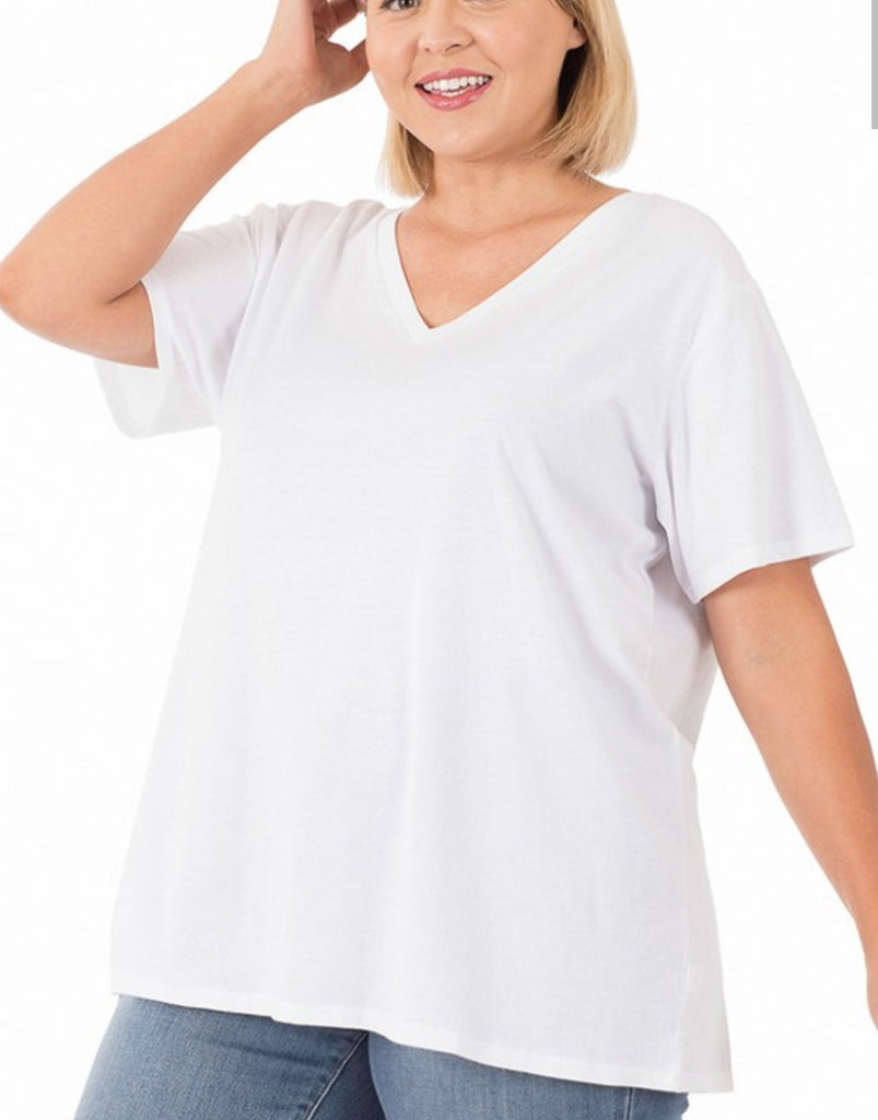 Boyfriend V-neck Tee Curvy (2 colors)